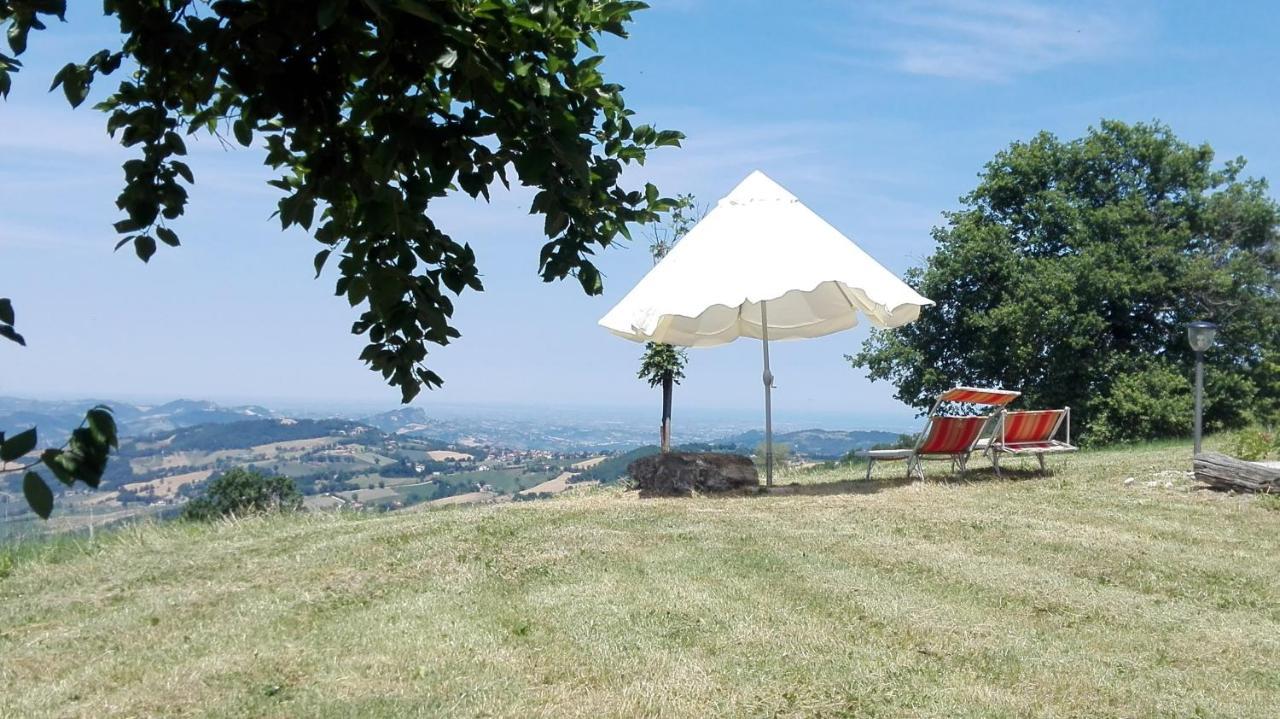 Casale Le Fontanelle Hotel Monte Grimano Terme Екстериор снимка